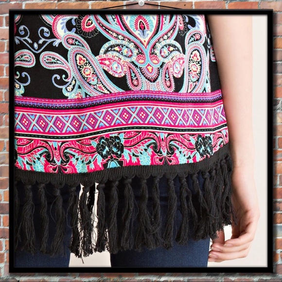 Entro Paisley Fringe Hem Tunic - Picture 6 of 6